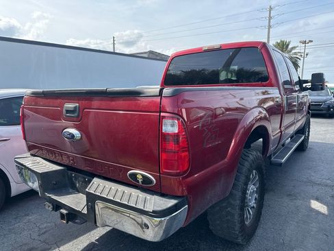 Used 2015 Ford F250 XLT w/ XLT Premium Package image 5