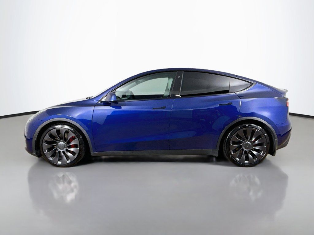 Used 2021 Tesla Model Y Performance AWD/4WD image 4
