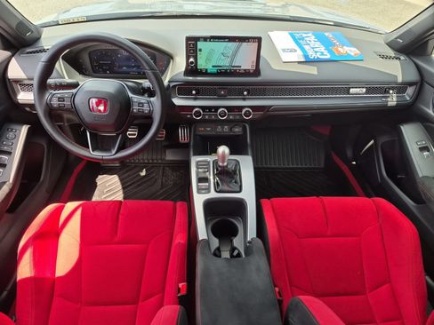 Used 2025 Honda Civic Type R image 27