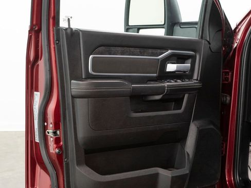 Used 2024 RAM 2500 Big Horn image 7