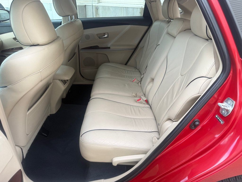 Used 2009 Toyota Venza AWD image 18