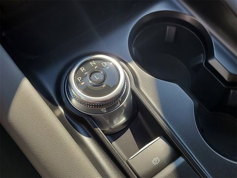 Certified 2025 Ford Explorer Active image 25