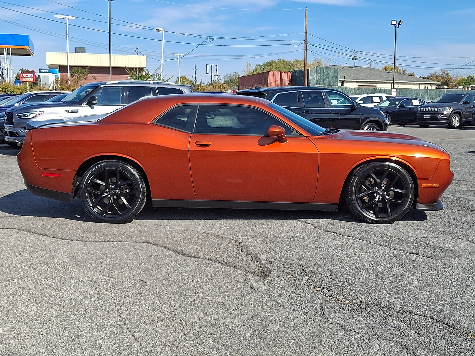 Used 2021 Dodge Challenger GT w/ Blacktop Package RWD image 7