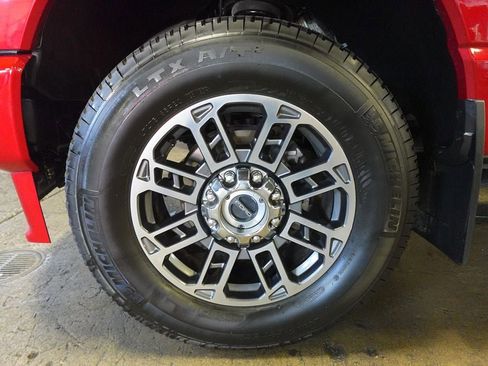 Used 2024 Ford F350 Limited AWD/4WD image 35