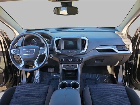 Certified 2024 GMC Terrain SLE w/ Driver Convenience Package image 22