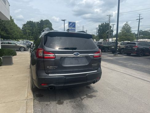 Used 2020 Subaru Ascent Limited w/ Technology Package AWD/4WD image 4