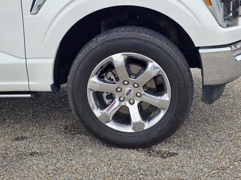 Used 2022 Ford F150 Lariat w/ Equipment Group 502A High AWD/4WD image 6