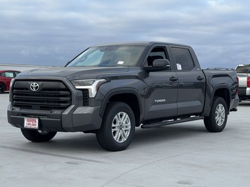 New 2026 Toyota Tundra SR5 AWD/4WD image 11
