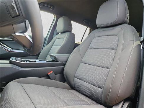 New 2026 Chevrolet Equinox LT image 4