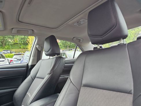 Used 2016 Toyota Corolla S FWD image 24