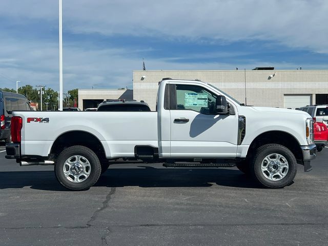 New 2026 Ford F250 XLT w/ FX4 Off-Road Package AWD/4WD image 36