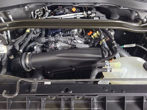 Used 2025 Ford Explorer Platinum w/ LUX Leather Package image 28