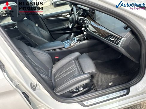 Used 2023 BMW 530i xDrive w/ Premium Package AWD/4WD image 44