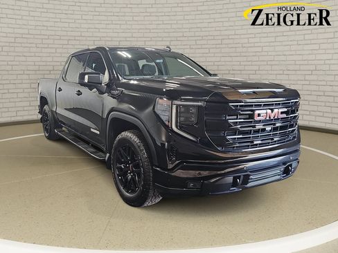 Used 2024 GMC Sierra 1500 Elevation w/ Elevation Premium Package AWD/4WD image 3