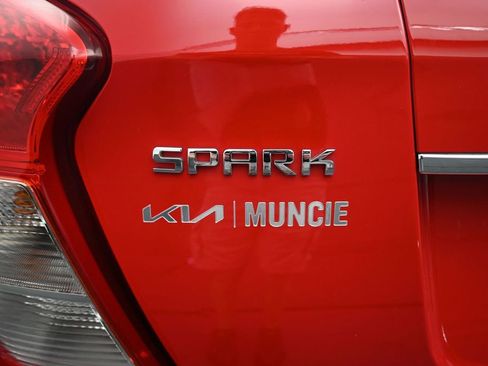 Used 2022 Chevrolet Spark LT w/ Driver Confidence Package FWD image 10