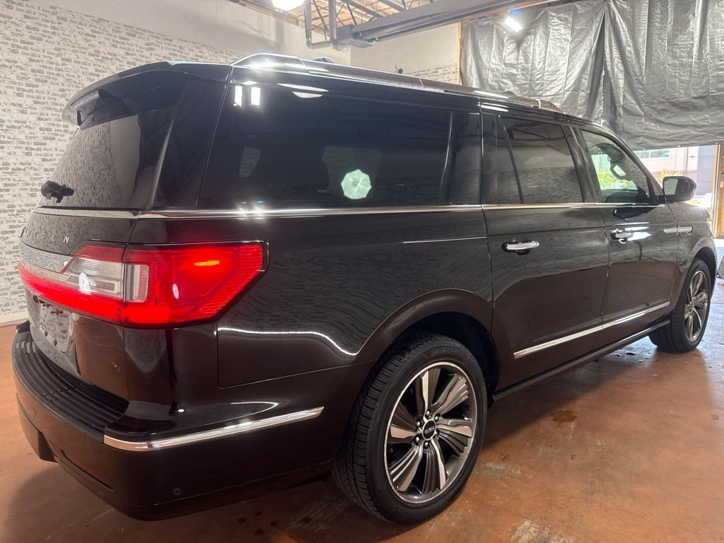 Used 2019 Lincoln Navigator L Reserve w/ Cargo Package AWD/4WD image 7