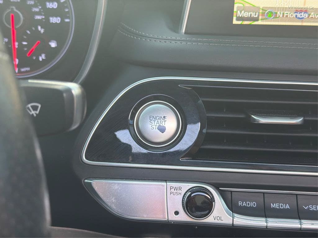 Used 2020 Genesis G70 3.3T RWD image 24