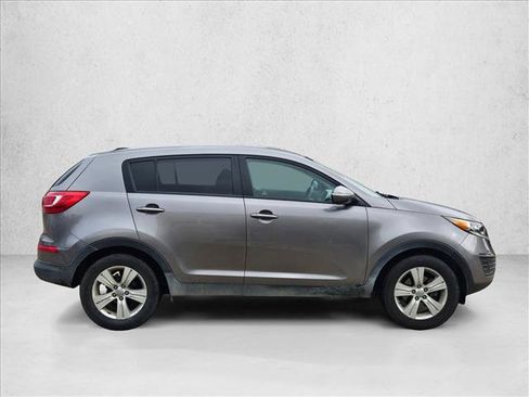 Used 2013 Kia Sportage LX FWD image 4