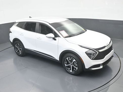 Used 2024 Kia Sportage EX image 55