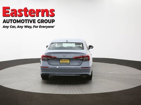 Used 2023 Honda Civic Sport image 36