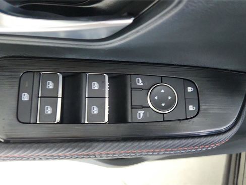 New 2026 Nissan Kicks SR w/ Cold Weather Package image 16