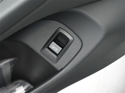 New 2026 BMW 530i w/ Premium Package image 21