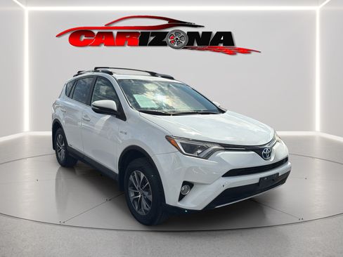 Used 2016 Toyota RAV4 XLE AWD/4WD image 1