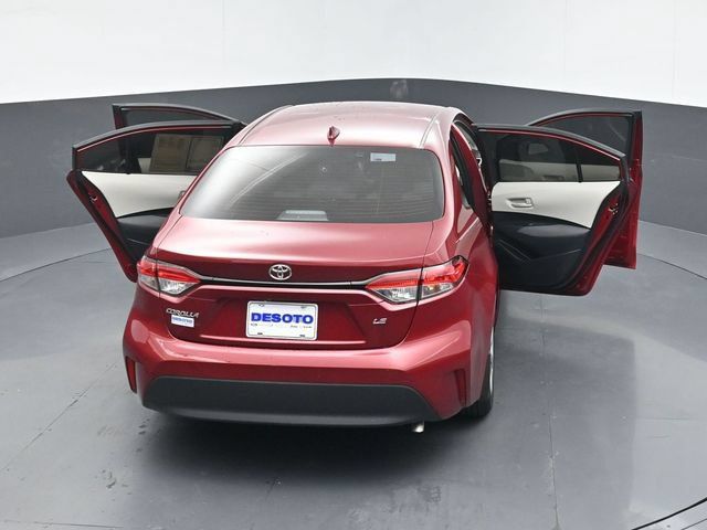 Used 2025 Toyota Corolla LE FWD image 55
