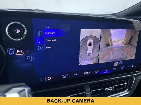 Certified 2026 Chevrolet Equinox EV LT w/ Comfort Package FWD image 7