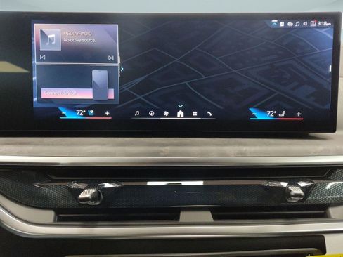 Used 2026 BMW X5 xDrive40i w/ M Sport Package image 21