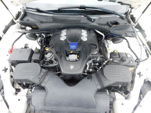 Used 2014 Maserati Ghibli S Q4 image 17