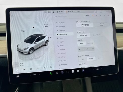 Used 2023 Tesla Model Y Long Range AWD/4WD image 24