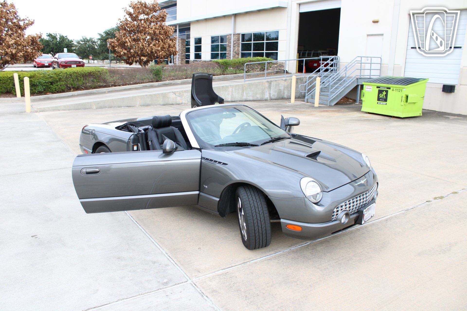 Used 2003 Ford Thunderbird RWD image 27
