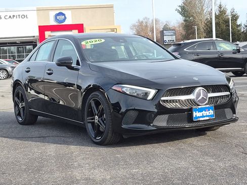 Used 2020 Mercedes-Benz A 220 4MATIC image 2