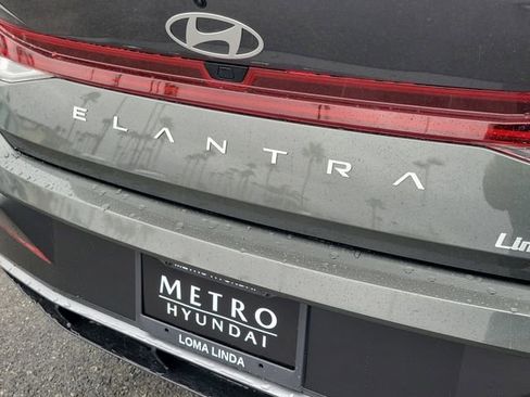 New 2026 Hyundai Elantra Limited FWD image 24