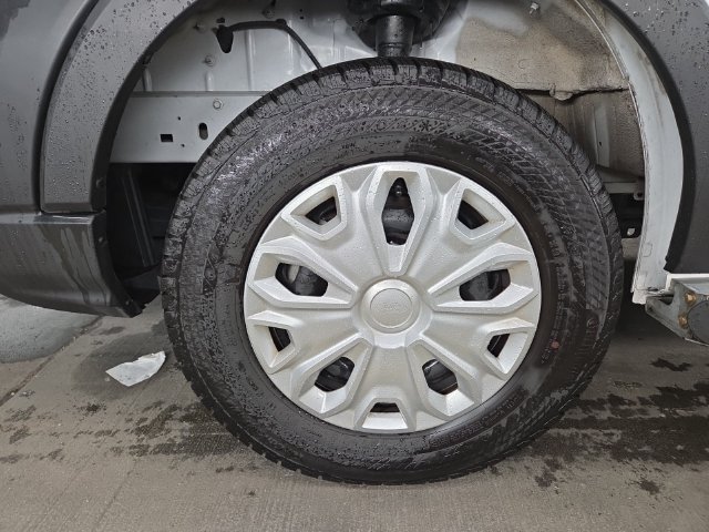 Used 2025 Ford Transit 250 Low Roof w/ Exterior Upgrade Package RWD image 16