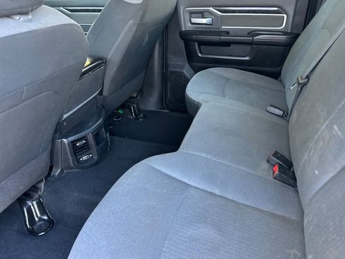 Used 2019 RAM 2500 Big Horn AWD/4WD image 12