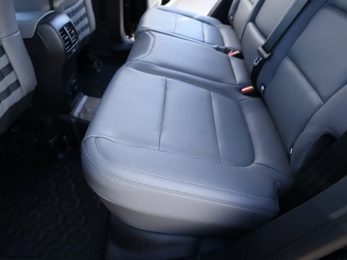 New 2025 Ford Bronco Sport Badlands image 13