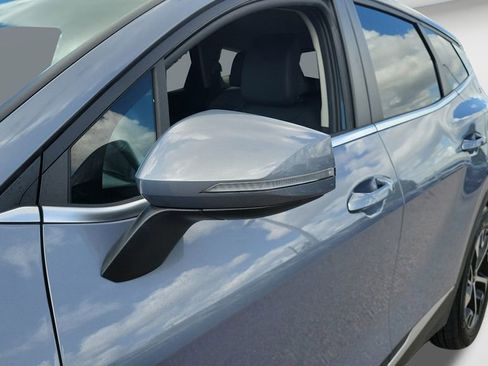 Used 2023 Kia Sportage EX image 11