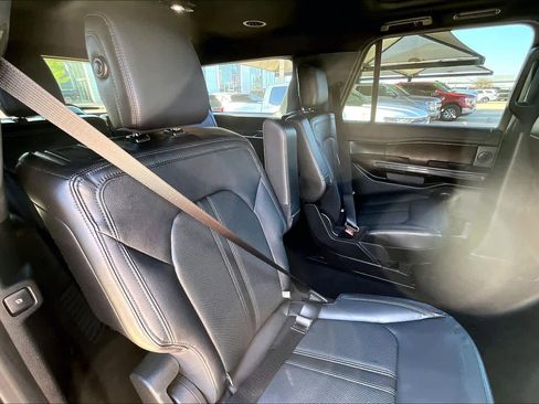 Used 2019 Ford Expedition Max Limited w/ Special Edition Package image 19