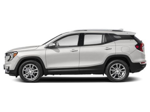 Used 2024 GMC Terrain SLT image 4