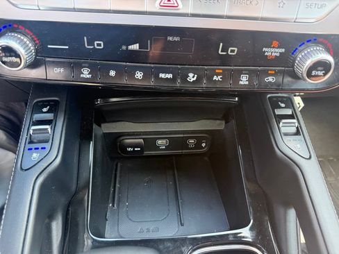 Used 2023 Kia Telluride EX AWD/4WD image 13