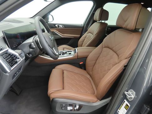 Used 2026 BMW X5 sDrive40i w/ Climate Comfort Package RWD image 20