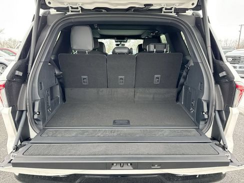 New 2026 Lincoln Navigator Reserve w/ Jet Appearance Package AWD/4WD image 25
