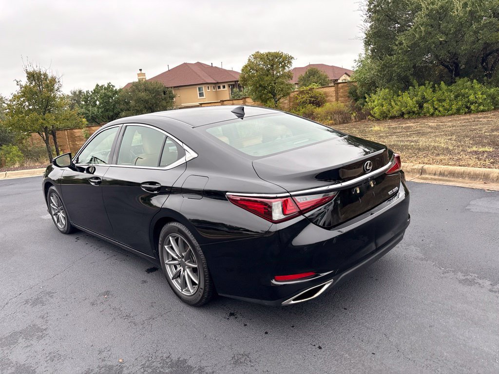 Used 2019 Lexus ES 350 w/ Premium Package FWD image 3