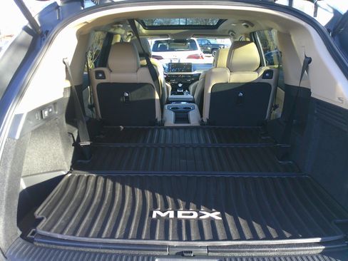 Used 2025 Acura MDX SH-AWD w/ Technology Package image 34