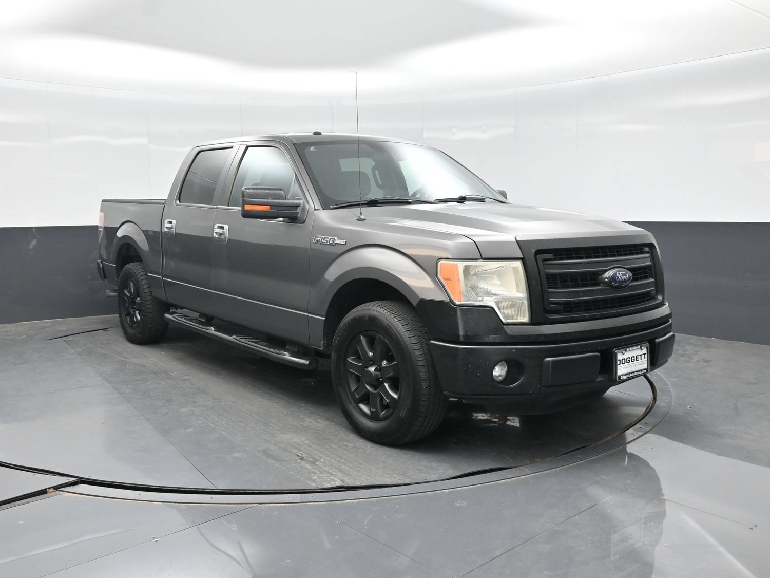 Used 2013 Ford F150 XLT w/ XLT Chrome Pkg RWD image 16