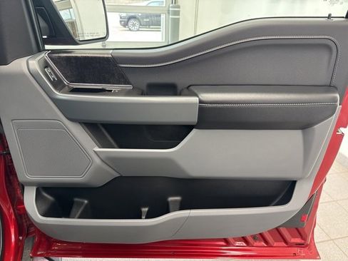 Used 2022 Ford F150 XLT w/ Equipment Group 302A High image 15