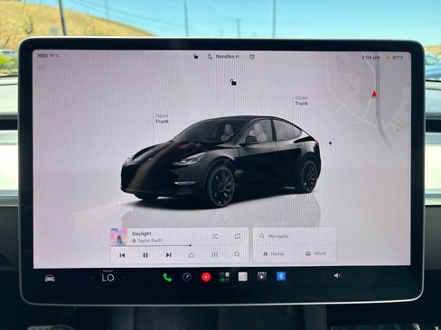 Used 2023 Tesla Model Y Performance AWD/4WD image 20