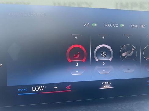 Used 2024 BMW 330i Sedan w/ Convenience Package image 24